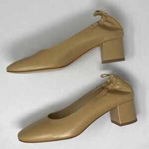Everlane The Italian Leather Day Heel Shoes in Light Taupe 8.5